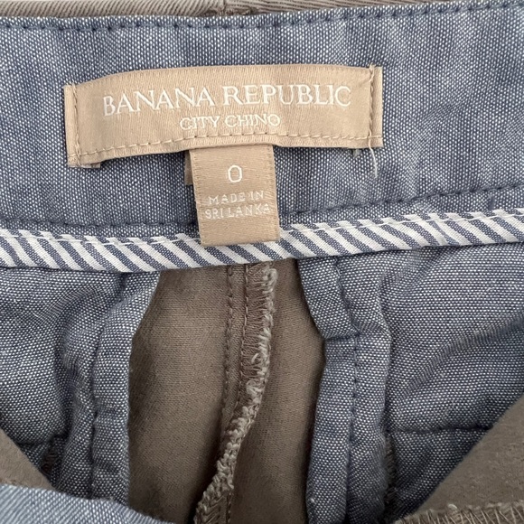 Banana Republic City Chino Shorts - Picture 3 of 6